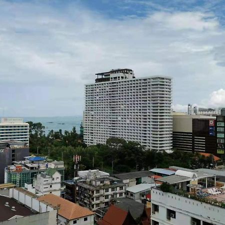 The Base Pattaya Aparthotel Exterior foto