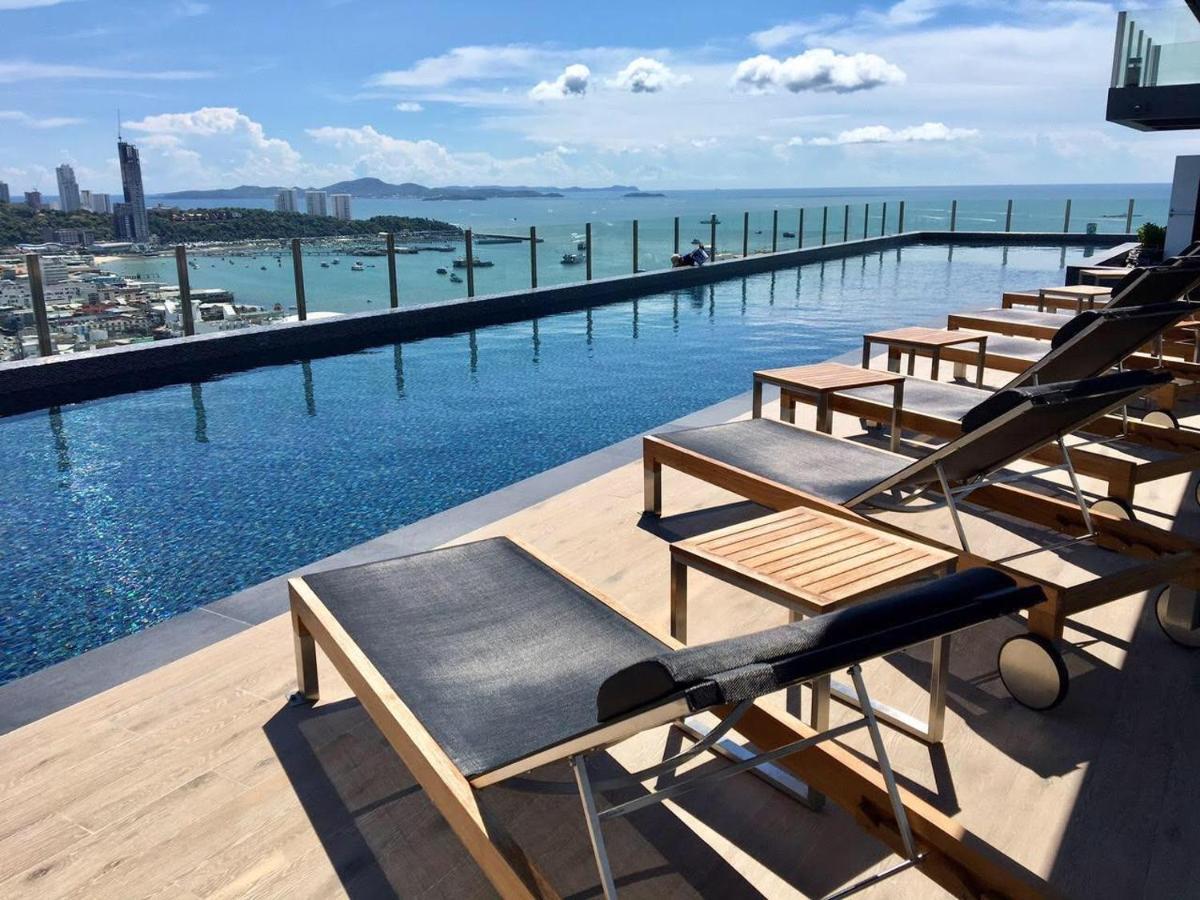 The Base Pattaya Aparthotel Exterior foto