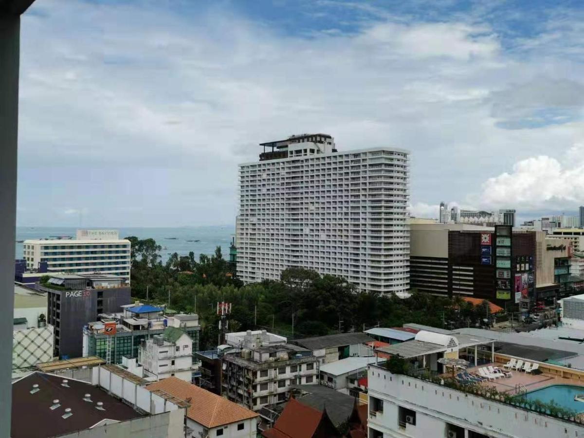 The Base Pattaya Aparthotel Exterior foto