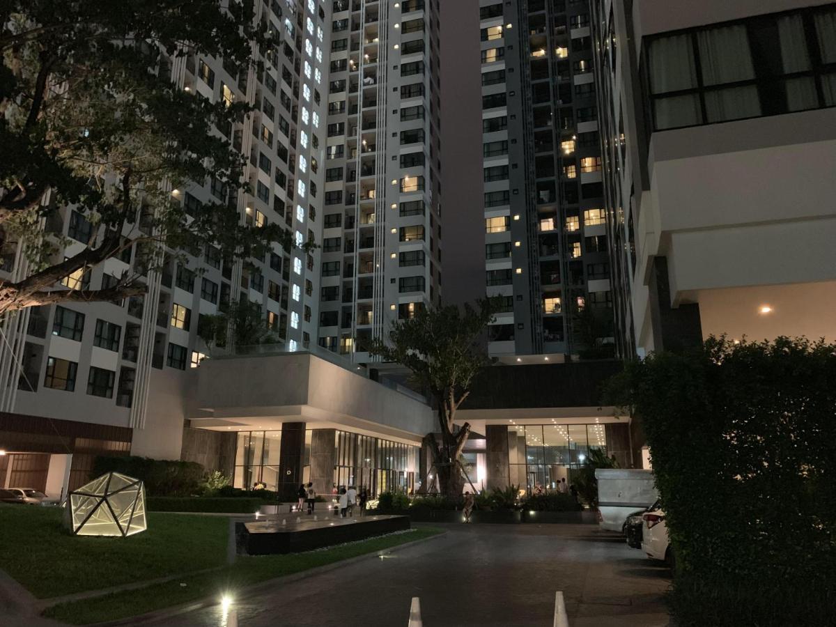The Base Pattaya Aparthotel Exterior foto