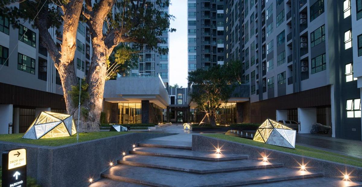 The Base Pattaya Aparthotel Exterior foto